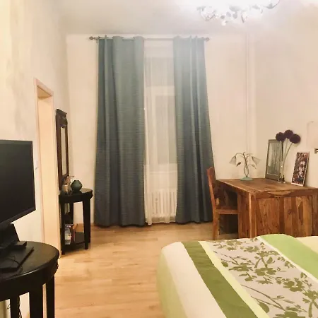 Ruska شقة *